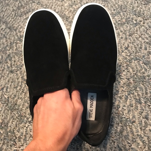 Steve Madden slip on sneaker - Picture 4 of 5